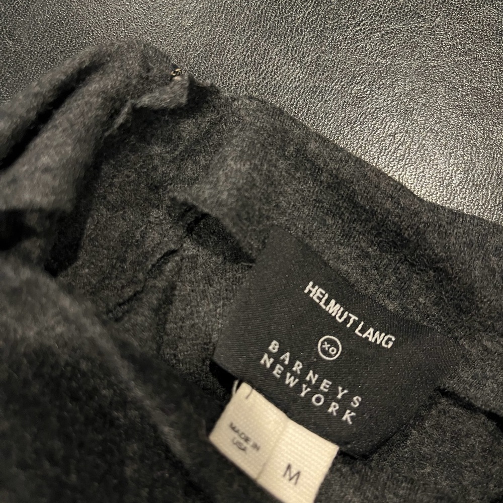 Helmut Lang for BARNEY’s Minimal Tailored dress, zippered M
Charcoal - Picture 7 of 7